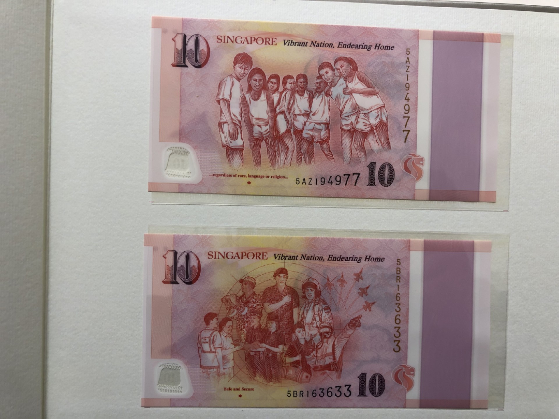 新加坡50周年纪念钞1套:1张50新币+5张10新币