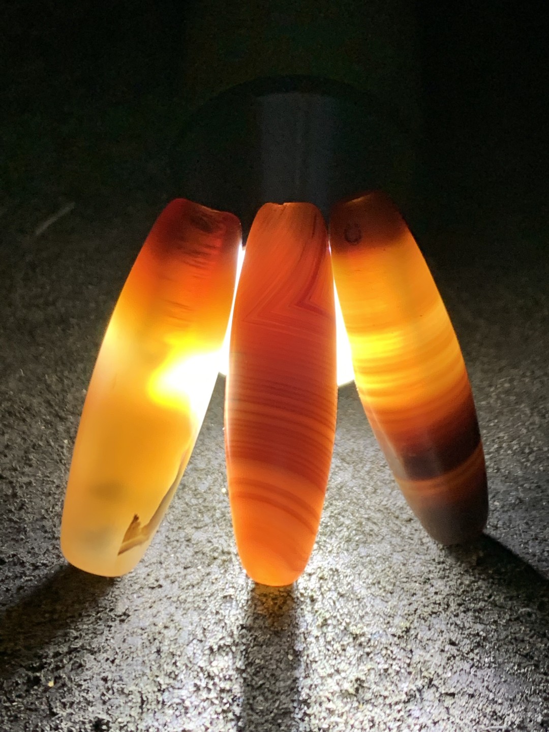 通货缠丝玛瑙桶珠3个
