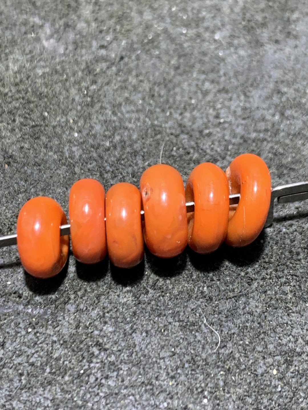 川料冰飘柿子红南红玛瑙通货卡环一组，