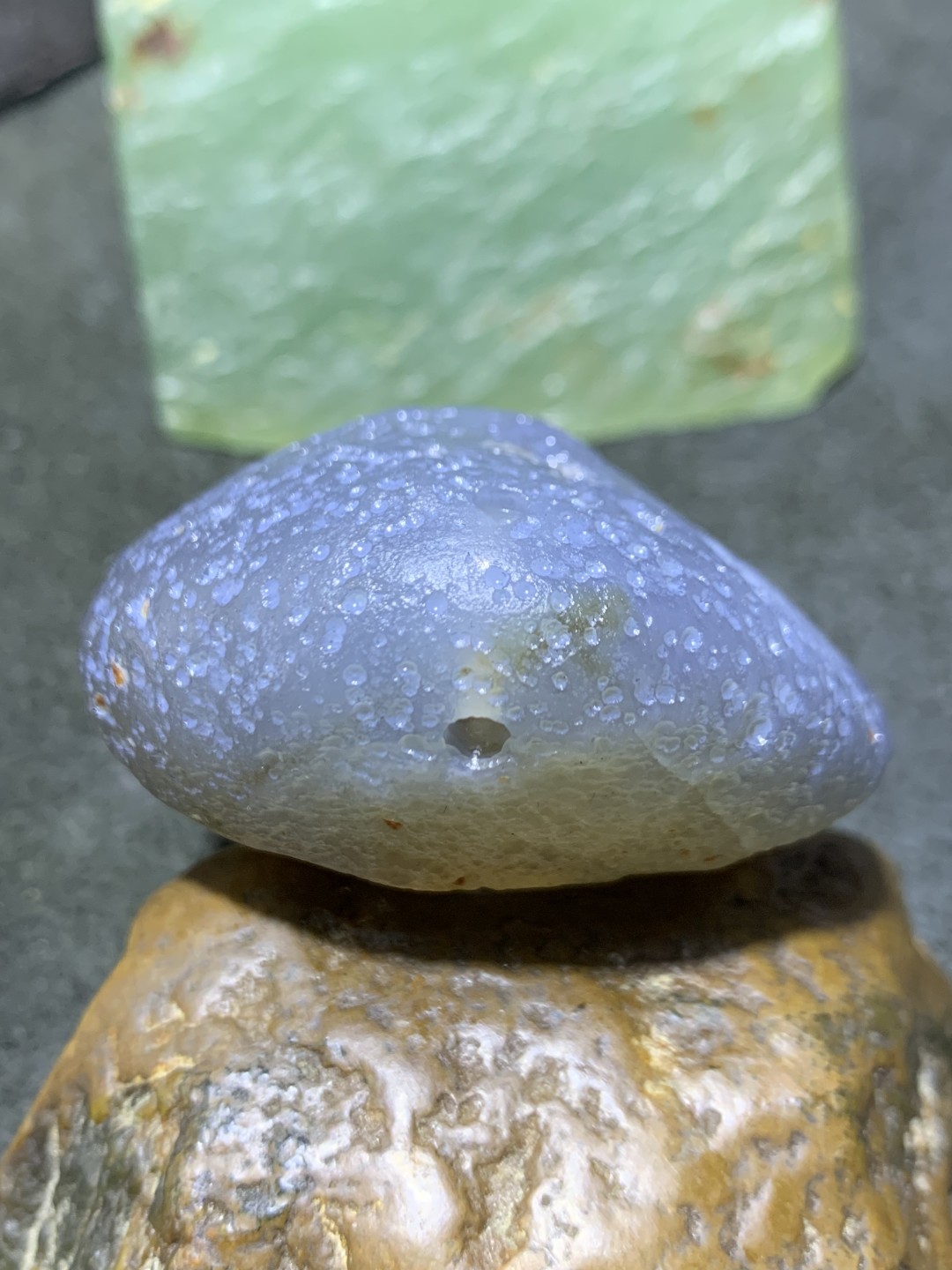 精美原皮高玉化巴西玛瑙原皮雕刻独霸一方把件一个！