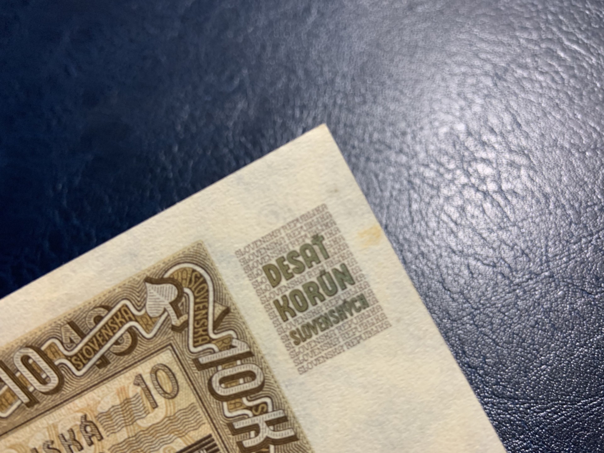 收藏联盟Quantum Auction 第217期拍卖  斯洛伐克1939年100克朗样票 品相UNC-