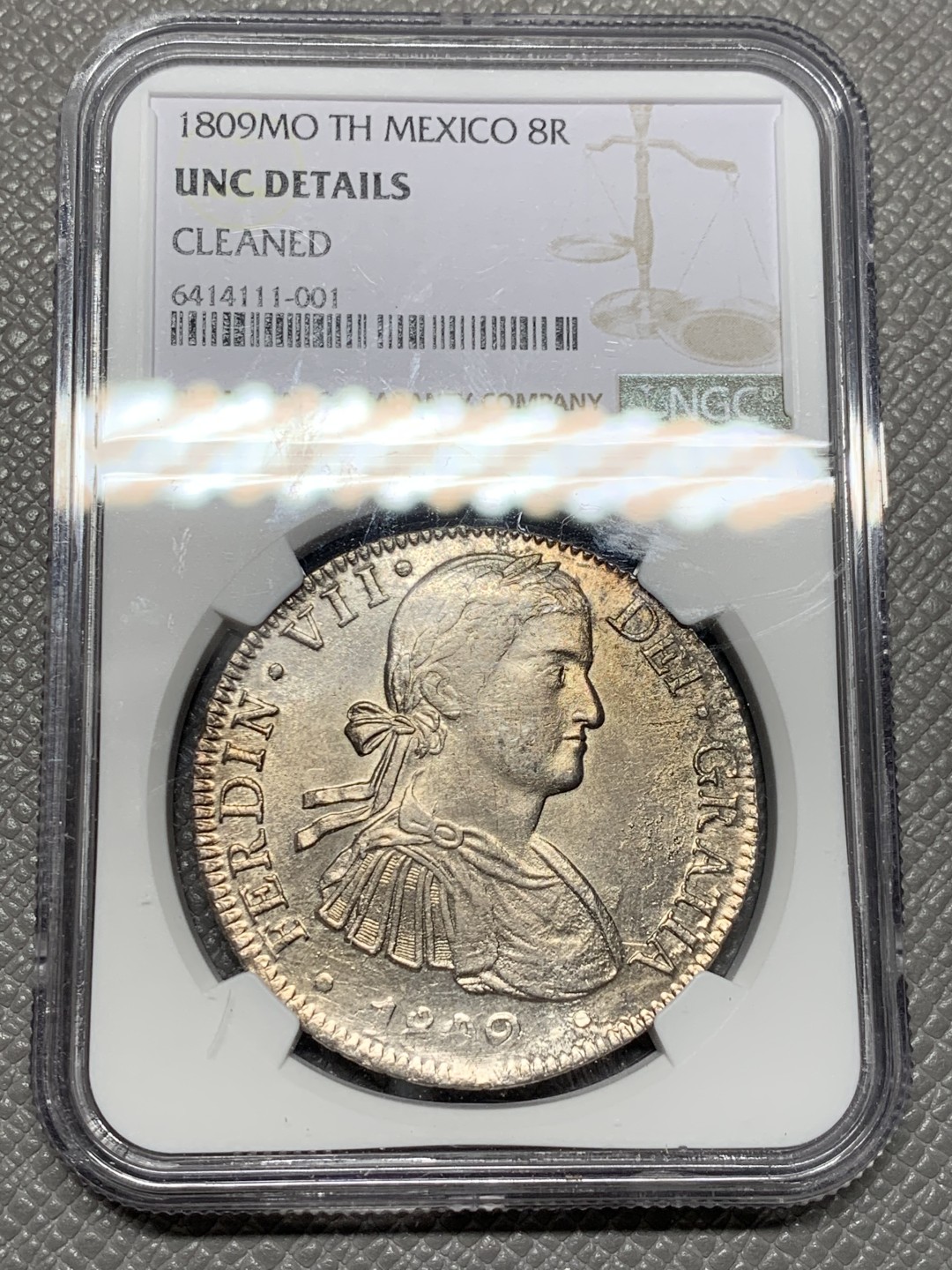 《竞宝斋》第123场-周日，周一 ，2场连拍（全场包邮） NGC UNC 墨西哥 1809年 费七 戎装版 8R 双柱大银币人像清晰 地板靓丽