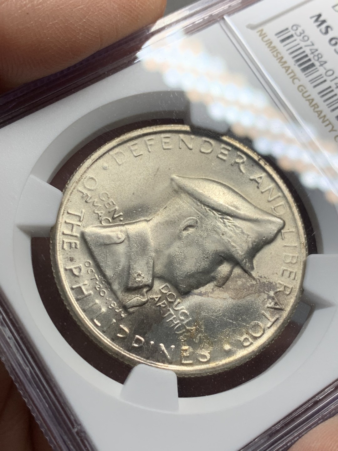 《竞宝斋》第123场-周日，周一 ，2场连拍（全场包邮） NGC-MS63 菲律宾 1947年 麦克阿瑟1比索 银币 上涨品种