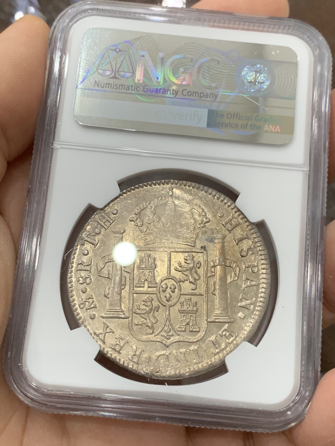 《竞宝斋》第123场-周日，周一 ，2场连拍（全场包邮） NGC UNC 墨西哥 1809年 费七 戎装版 8R 双柱大银币人像清晰 地板靓丽