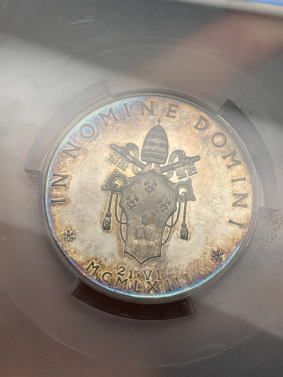 《竞宝斋》第123场-周日，周一 ，2场连拍（全场包邮） PCGS  MS-64  梵蒂冈   1963年  教皇保罗六世银章，镜面底板 大盒封装