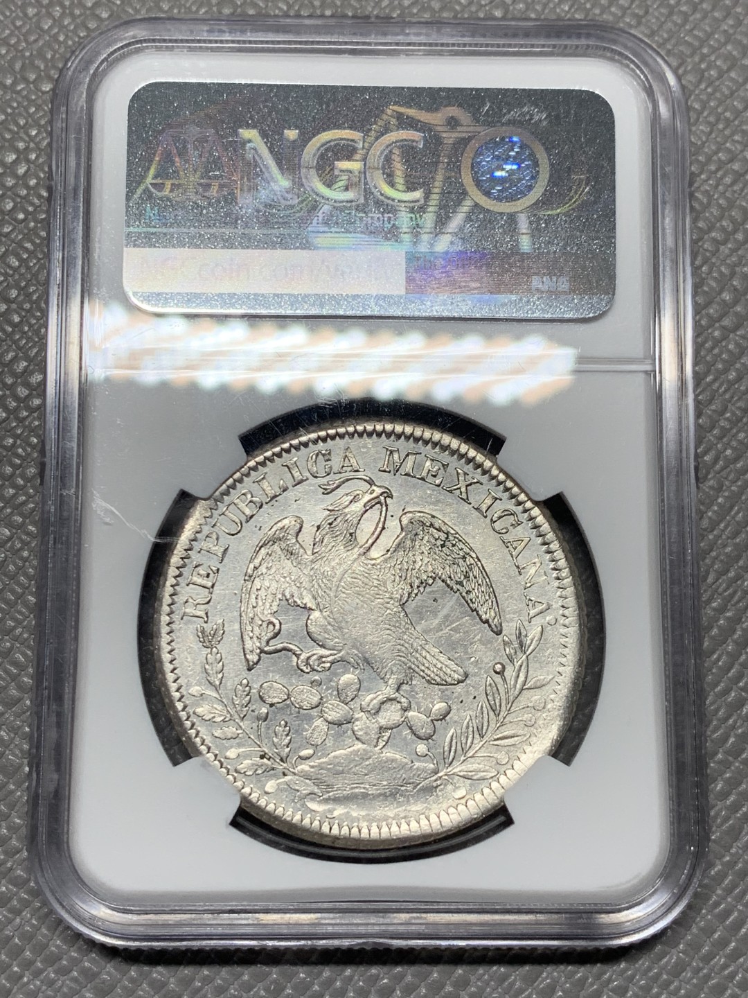 《竞宝斋》第123场-周日，周一 ，2场连拍（全场包邮） NGC UNC 墨西哥 1841年 早期 8R 花边鹰洋 光度非常好 