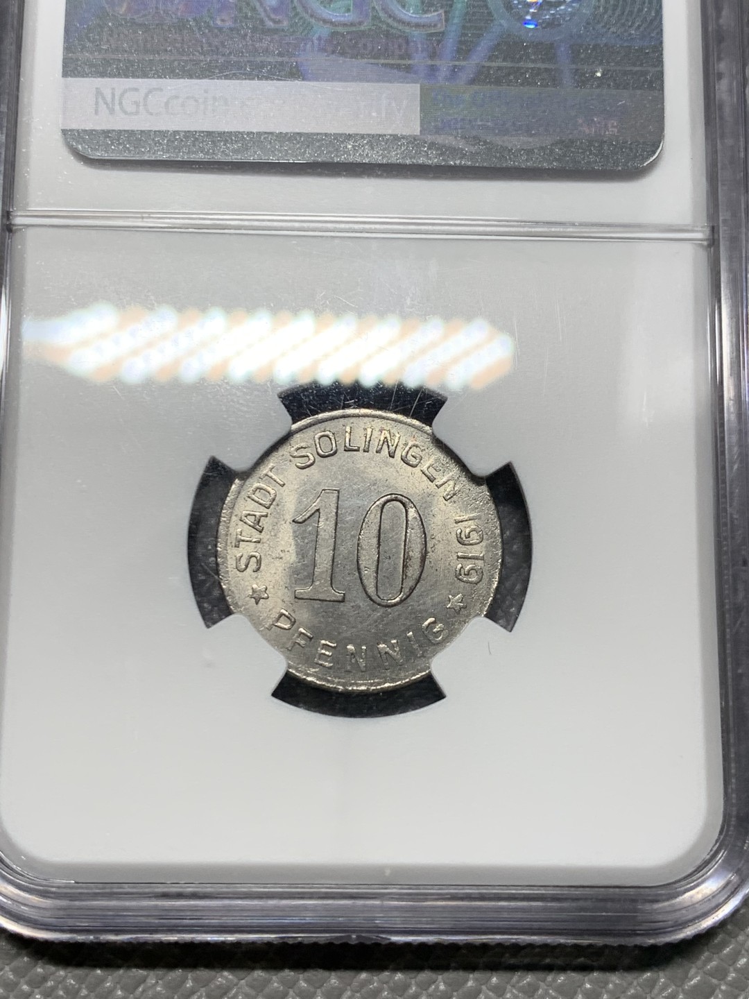 《竞宝斋》第123场-周日，周一 ，2场连拍（全场包邮） NGC-MS63 德国紧急状态 1919年 索林根10芬尼铁币 状态好 泛光状态