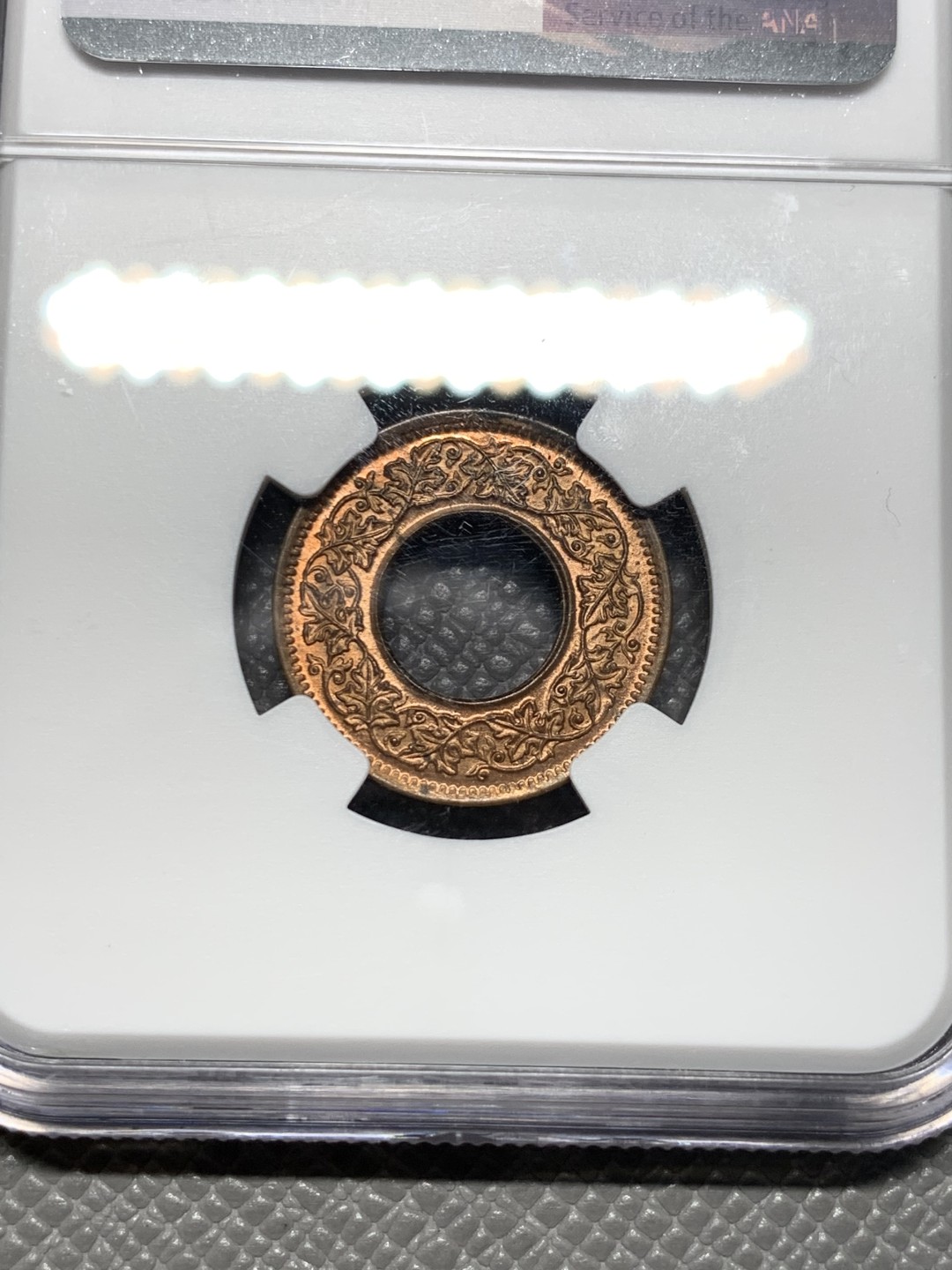 《竞宝斋》第123场-周日，周一 ，2场连拍（全场包邮） NGC-MS65RB 1945年  英属印度 1分