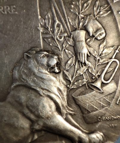 年末清仓 顺丰包邮 法国1911玛丽安娜大银章 巴黎造币厂2A银，边缘一些小磕碰