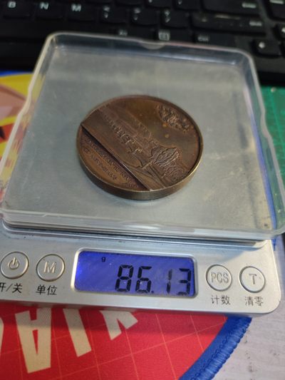 年末清仓 顺丰包邮 瑞典1861勃朗大桥落成大铜章很厚实