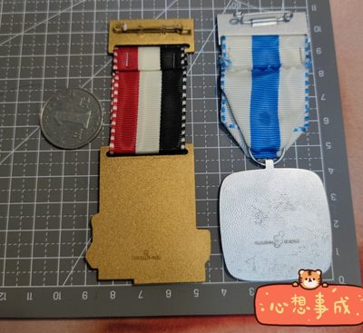 年末清仓 顺丰包邮 瑞士射击节章二枚一起