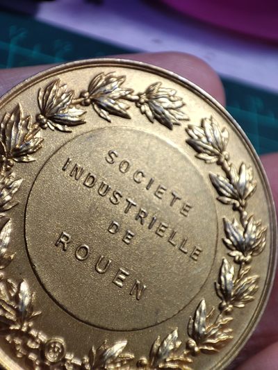 年末清仓 顺丰包邮 法国工业贡献银镀金纪念章