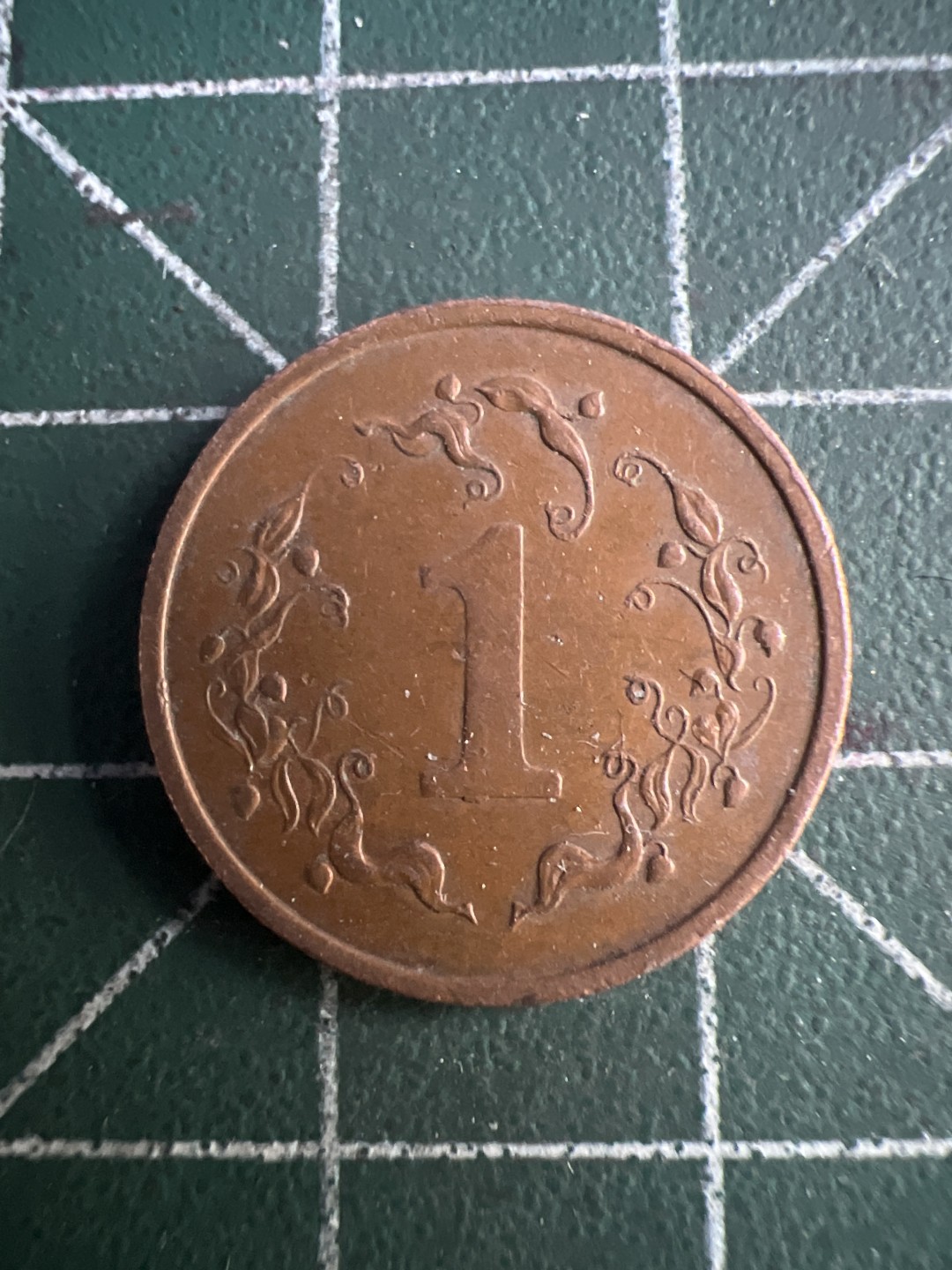 泡泡堂外币捡漏场第四期（无押金，无佣金，捡漏，全场20包邮，偏远地区除外） 津巴布韦83年一分。