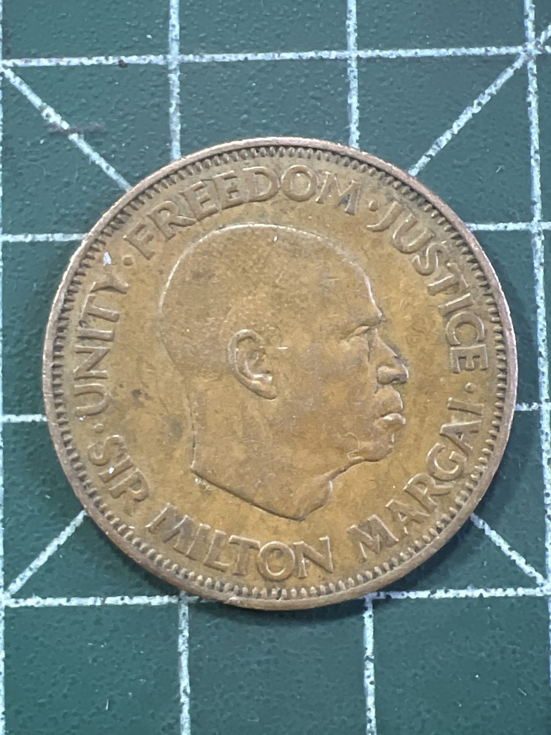 泡泡堂外币捡漏场第五期（无押金，无佣金，捡漏，全场20包邮，偏远地区除外） 塞拉利昂64年一分。