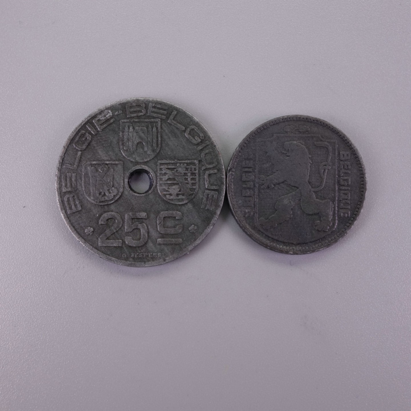 天业钱币散币拍卖第11次专场 德占比利时1942年25分、1法郎锌币一对