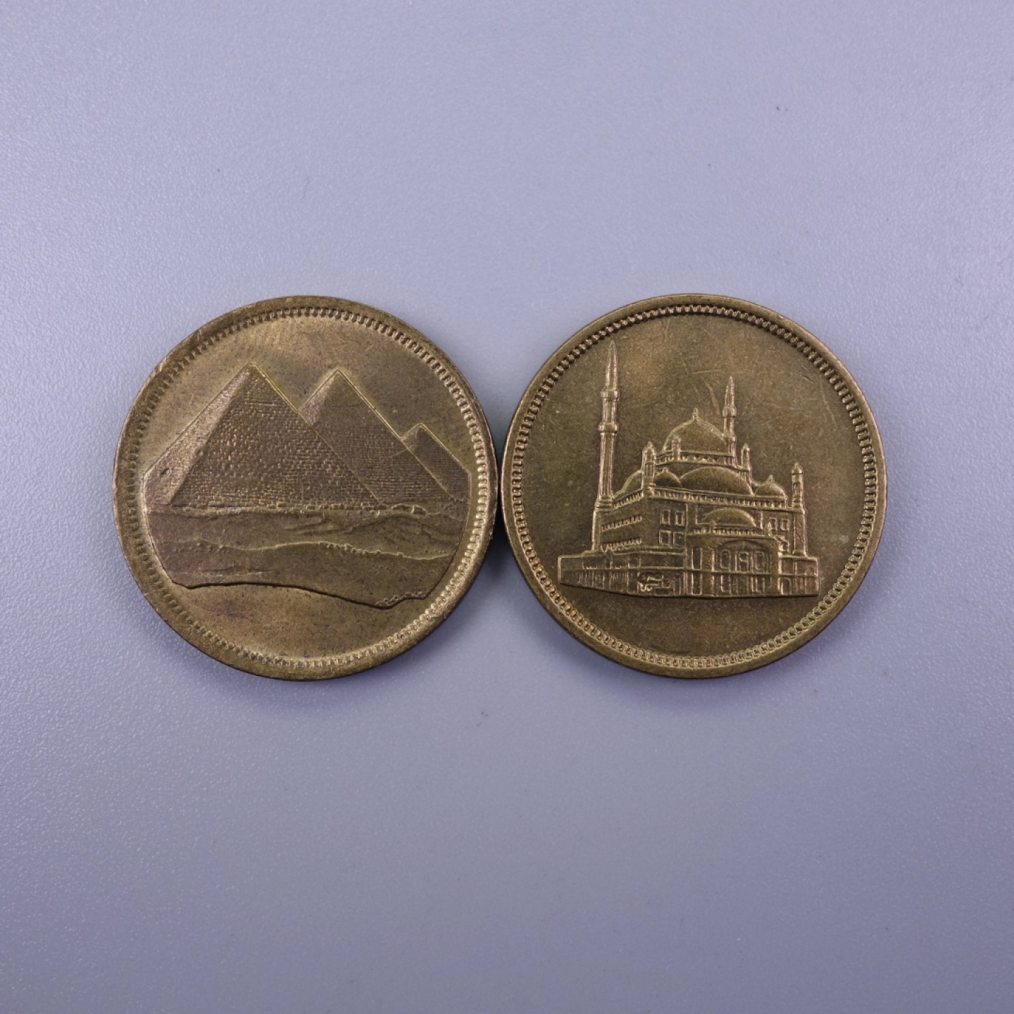 天业钱币散币拍卖第11次专场 埃及金字塔5P、清真寺10P 黄铜币一对 UNC