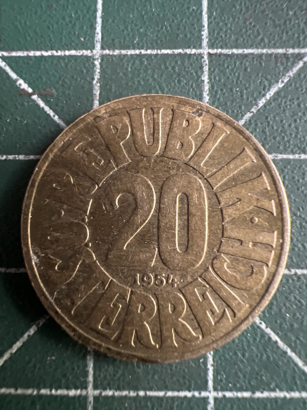泡泡堂外币捡漏场第三期（无押金，无佣金，捡漏，全场20包邮，偏远地区除外） 奥地利少见20格。