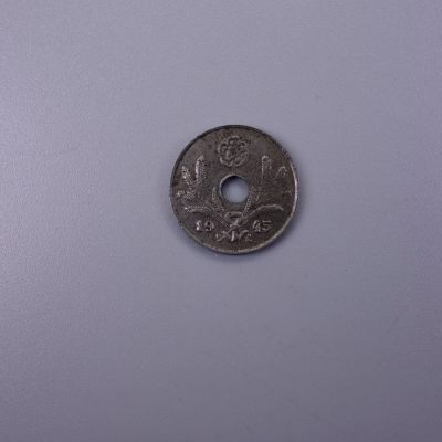 天业钱币散币拍卖第12次专场 - 芬兰1945年10盆尼 铁孔币