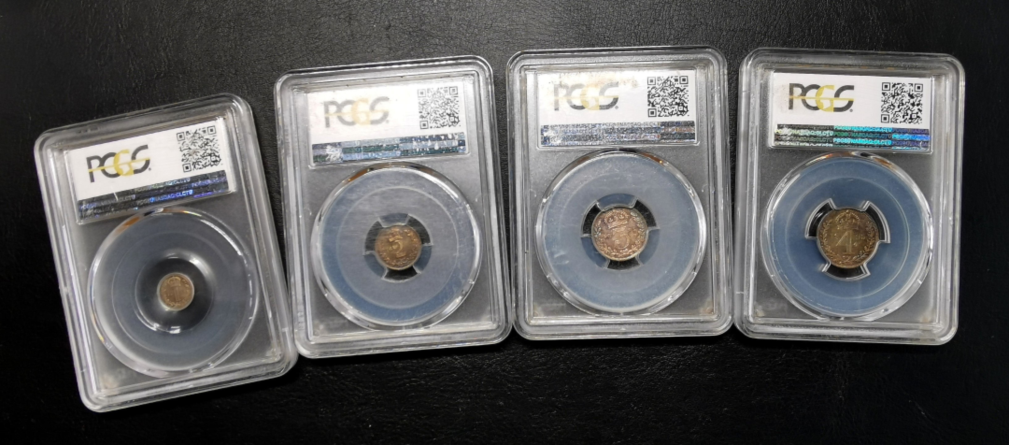 凡希社世界钱币微拍第二百二十三期 荐！1895英国老维批纱濯足币四枚套PCGS-PL65/66高分原绒盒彩浆！