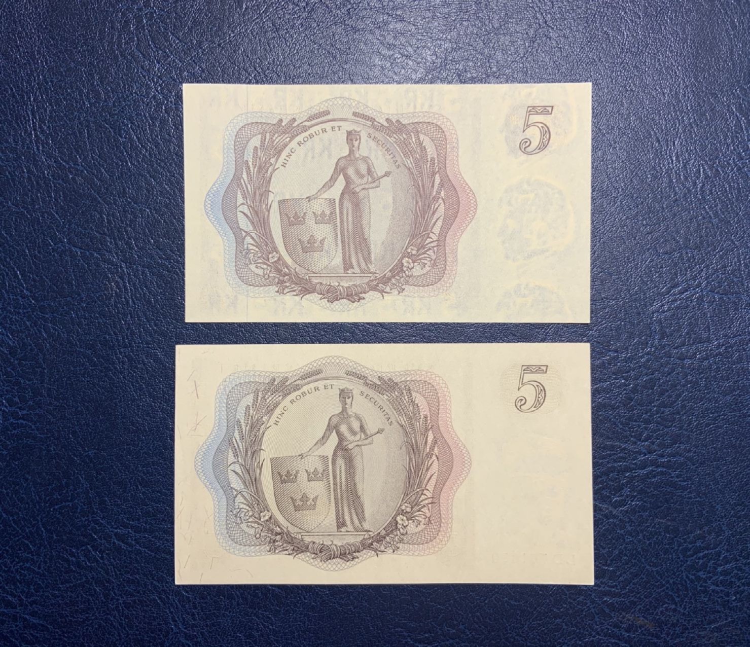 收藏联盟Quantum Auction 第220期拍卖  瑞典1956-63年5克朗 品相全新UNC 金属线版和不同签名各一张
