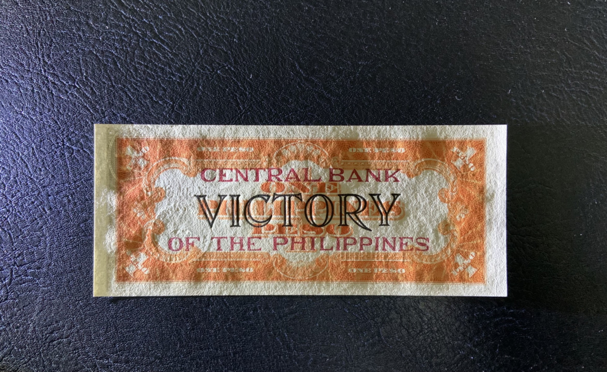 收藏联盟Quantum Auction 第220期拍卖  菲律宾1944年1比索胜利券 品相全新UNC 稀少