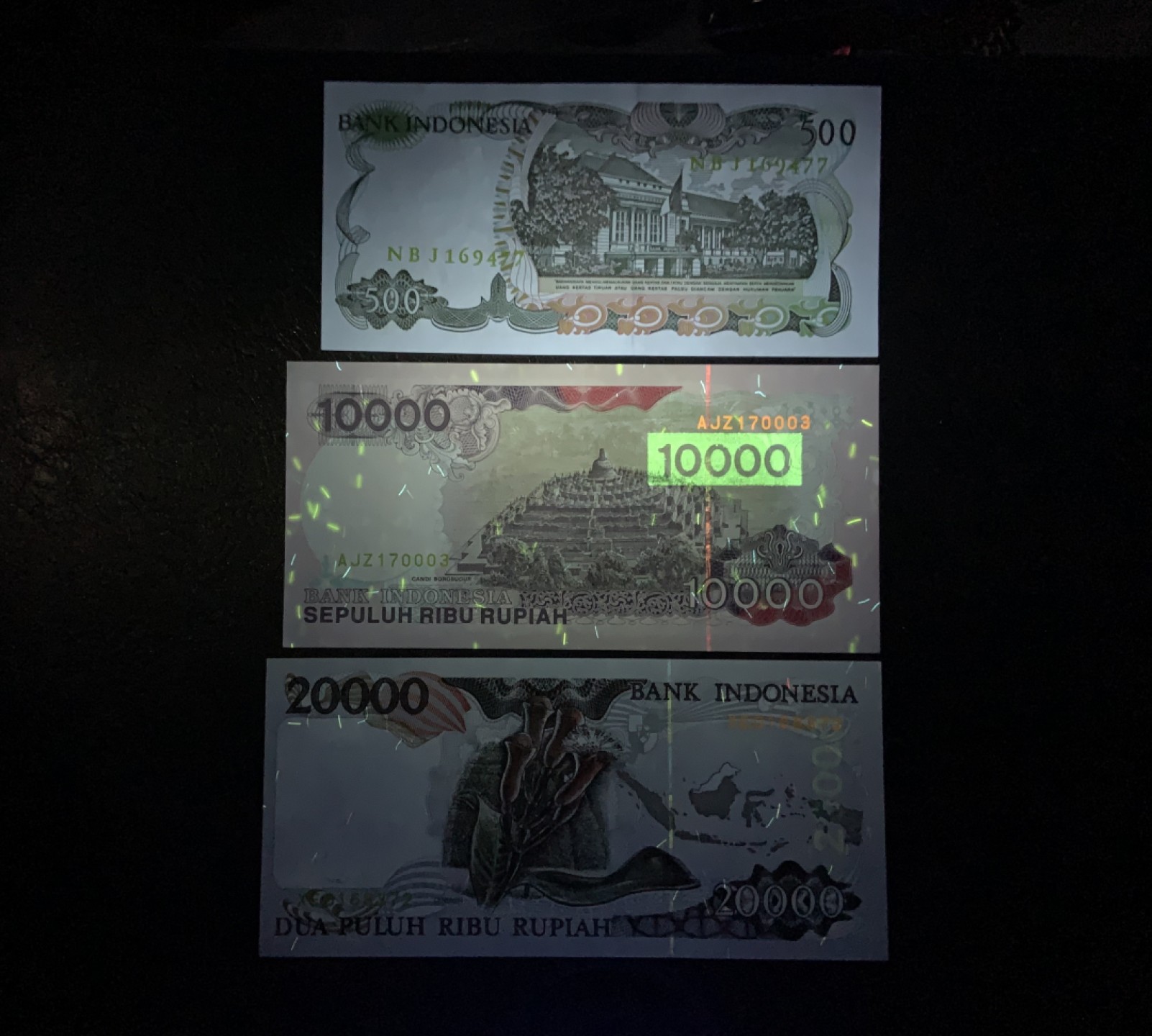 收藏联盟Quantum Auction 第220期拍卖  印度尼西亚1955年500-20000卢比 品相全新UNC