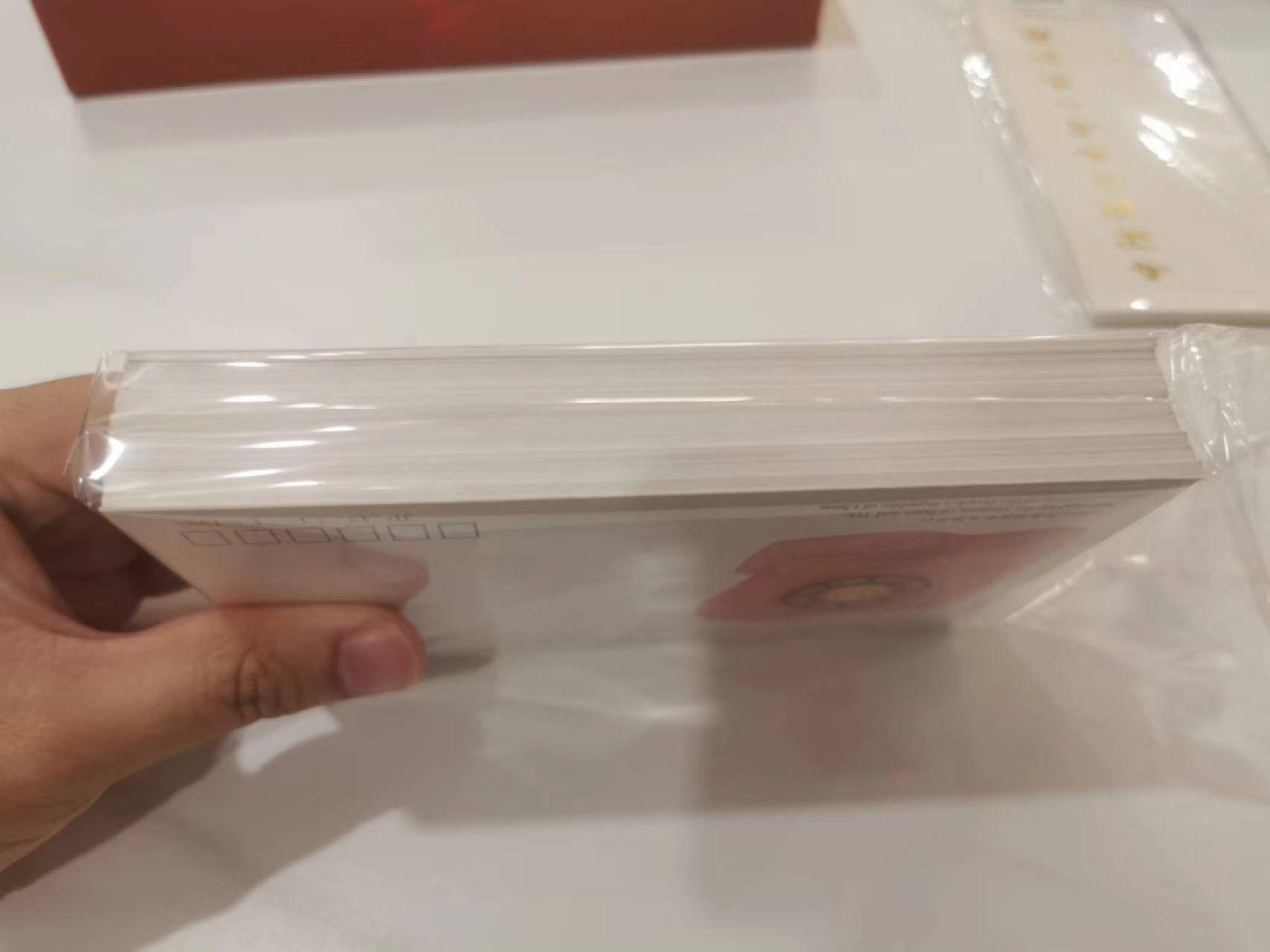 36.【鲸贝乐淘★两拍包邮】道德经·第“非以其无私邪？故能成其私”号拍卖 【邮资纪念明信片】JP43（1-1）1993，整刀100枚全新全品UNC如图，中国总工会第十二次全国代表大会纪念邮资片