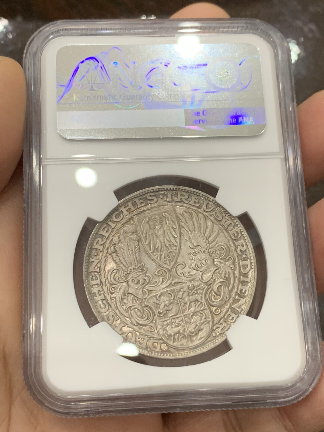 《竞宝斋》第125场-周日，周一 ，2场连拍（全场包邮） NGC-MS64 德国 1927年 兴登堡五马克形制银章 原味转光，雕刻大师卡尔哥茨作品，兴登堡章牌的入门品种