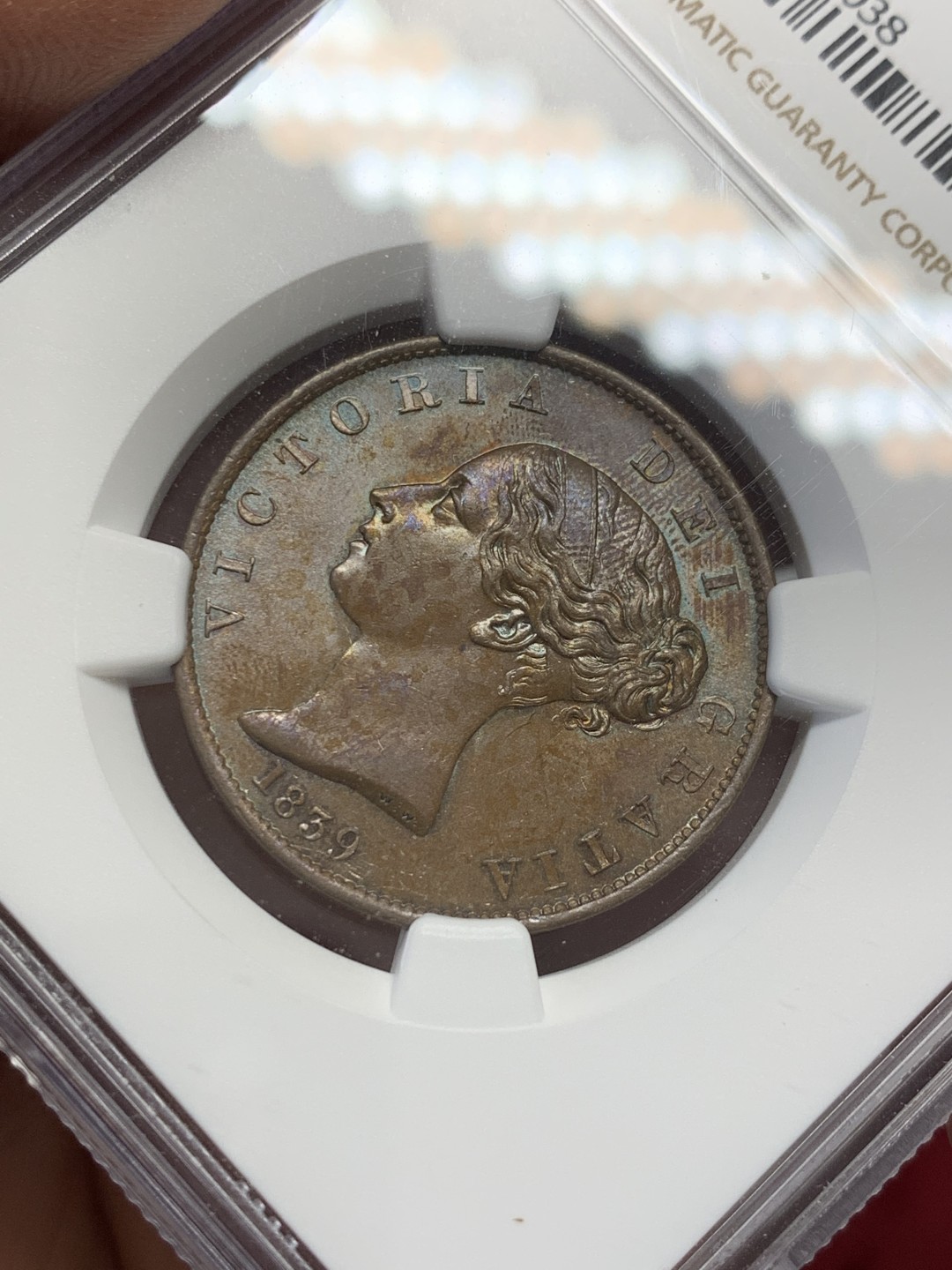 《竞宝斋》第125场-周日，周一 ，2场连拍（全场包邮） NGC-MS63BN 英属马恩岛 1839年 维多利亚女王1/2便士 币面有五彩 转光明显 少见品种 高分好状态 收藏佳品