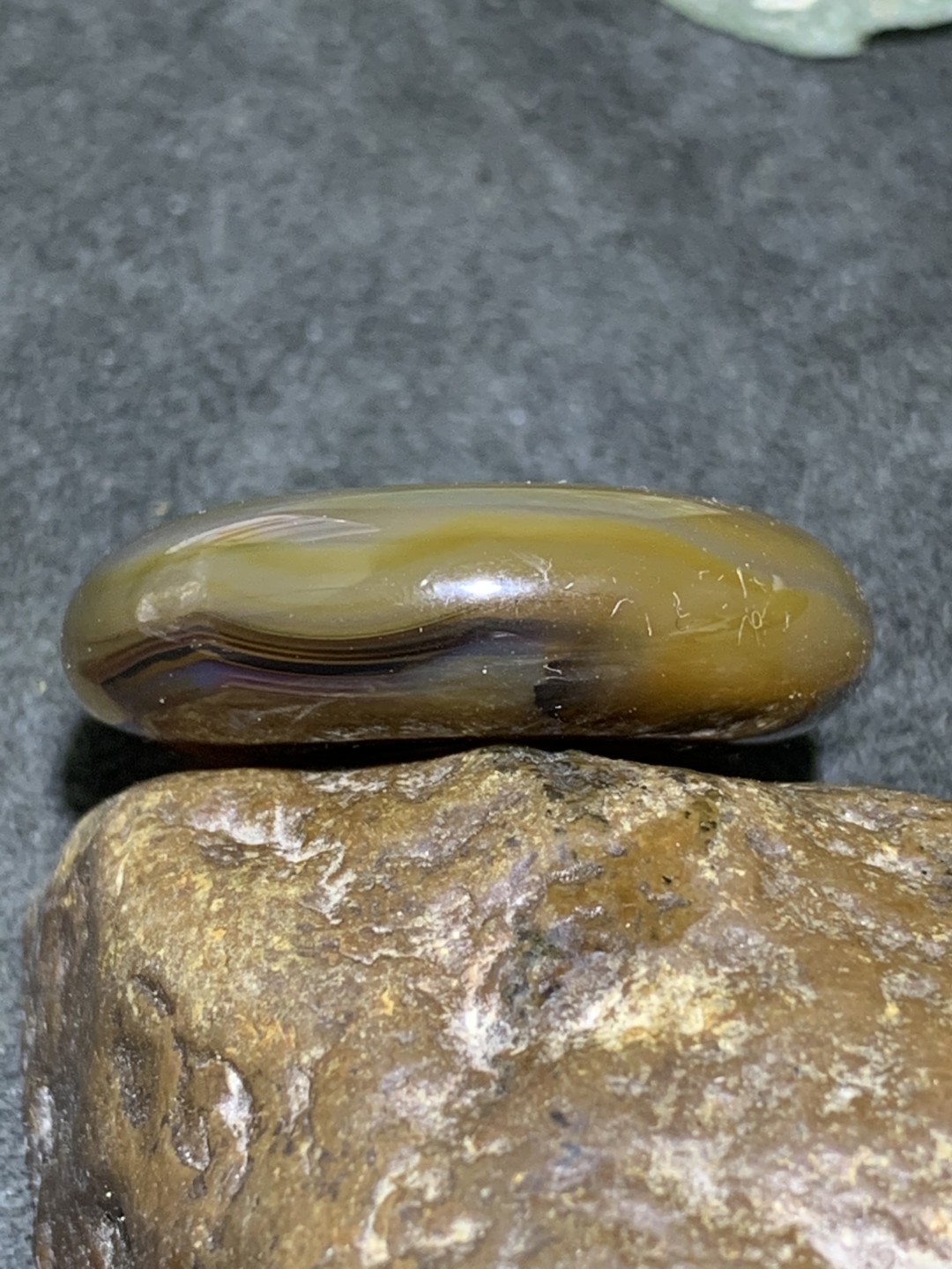 精美高玉化巴西玛瑙平安扣一个