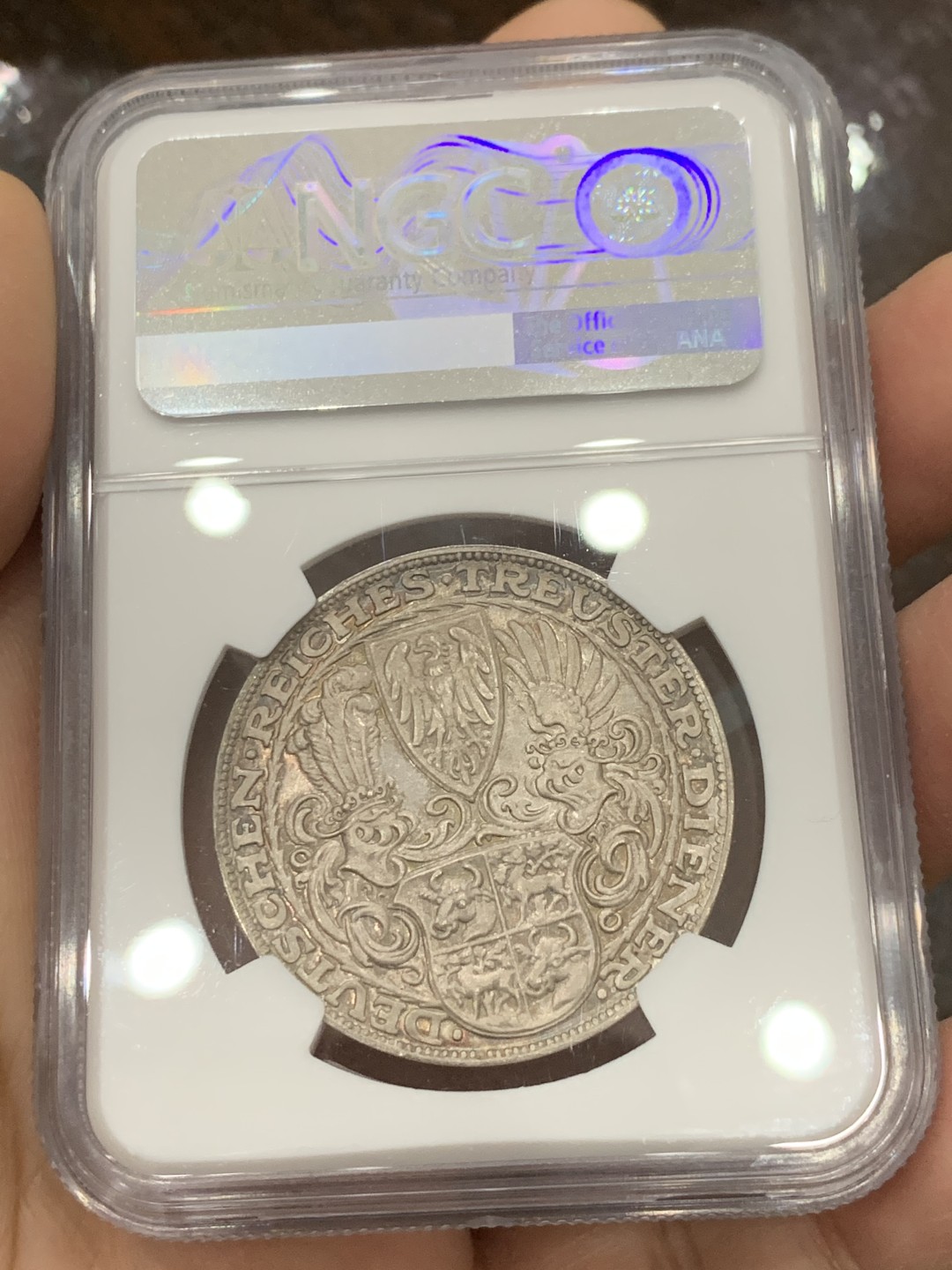 《竞宝斋》第125场-周日，周一 ，2场连拍（全场包邮） NGC-MS64 德国 1927年 兴登堡五马克形制银章 原味转光，雕刻大师卡尔哥茨作品，兴登堡章牌的入门品种