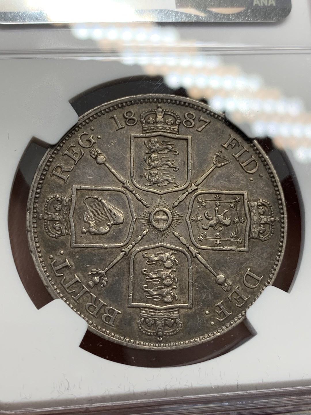 《竞宝斋》第125场-周日，周一 ，2场连拍（全场包邮） NGC AU50 英国1887年维多利亚高冠双弗洛林大银币黑彩阿拉伯体
