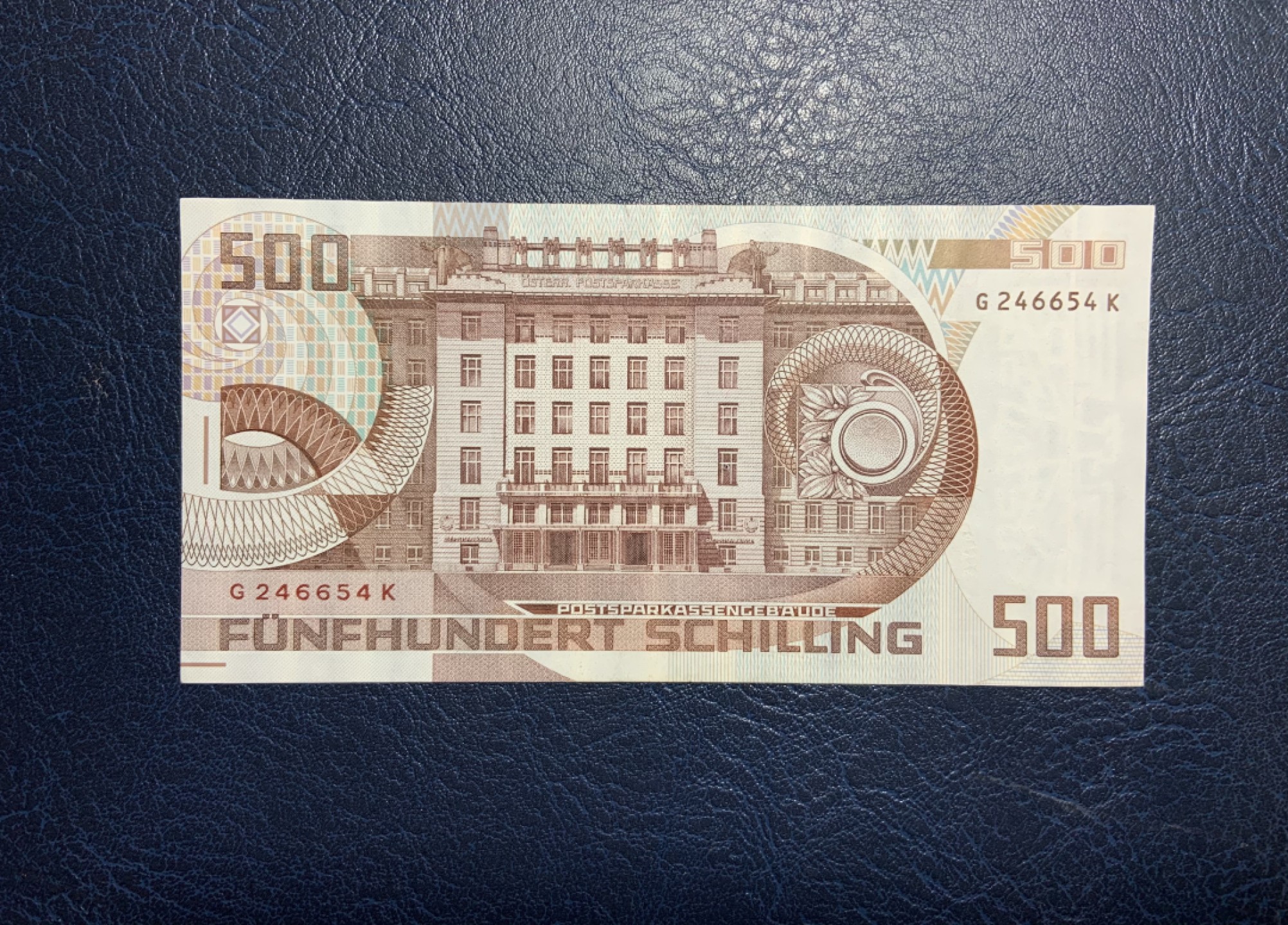 收藏联盟Quantum Auction 第220期拍卖  奥地利1985年500先令 品相如图 有针孔