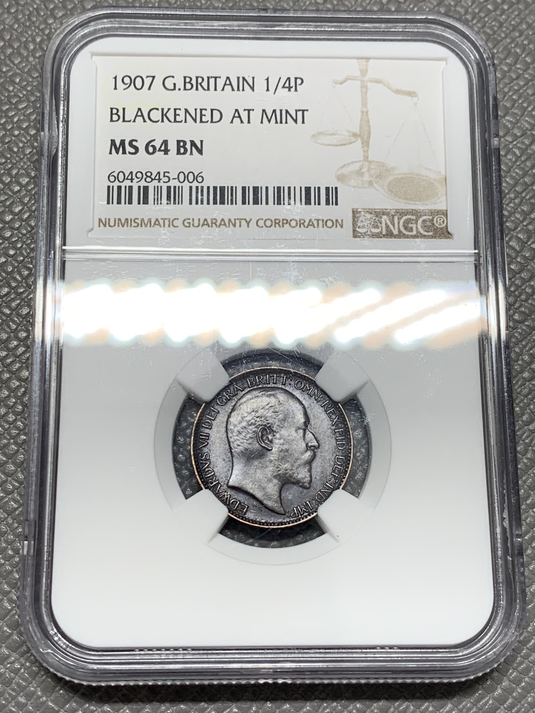 《竞宝斋》第125场-周日，周一 ，2场连拍（全场包邮） NGC-MS64BN  英国 爱七 1907  1法新  铸造厂黑化