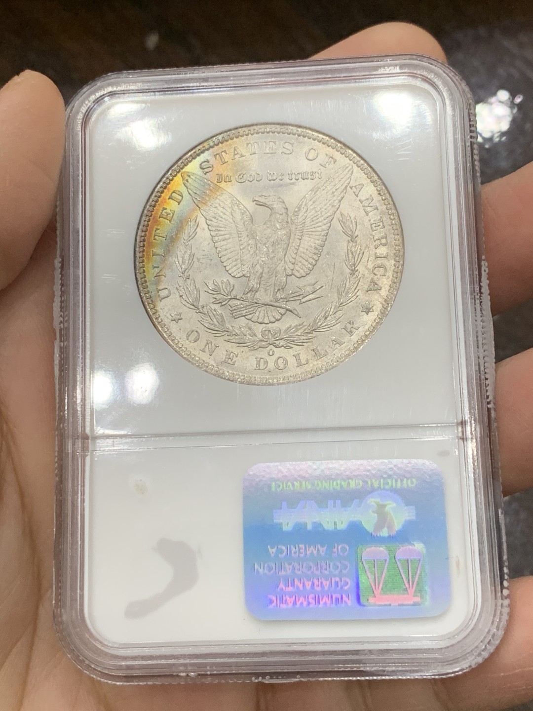 《竞宝斋》第125场-周日，周一 ，2场连拍（全场包邮） NGC-MS64 美国 1885年 1美元 摩根银币 NGC老盒 小彩虹包浆