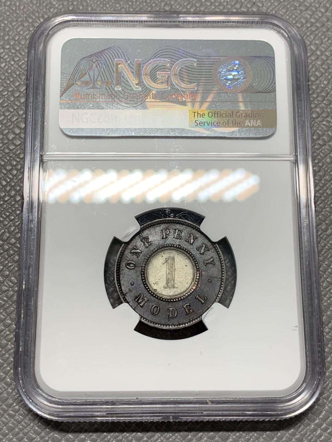 《竞宝斋》第125场-周日，周一 ，2场连拍（全场包邮） NGC UNC  英国 1844年 双色便士  细节很不错 巧克力包浆