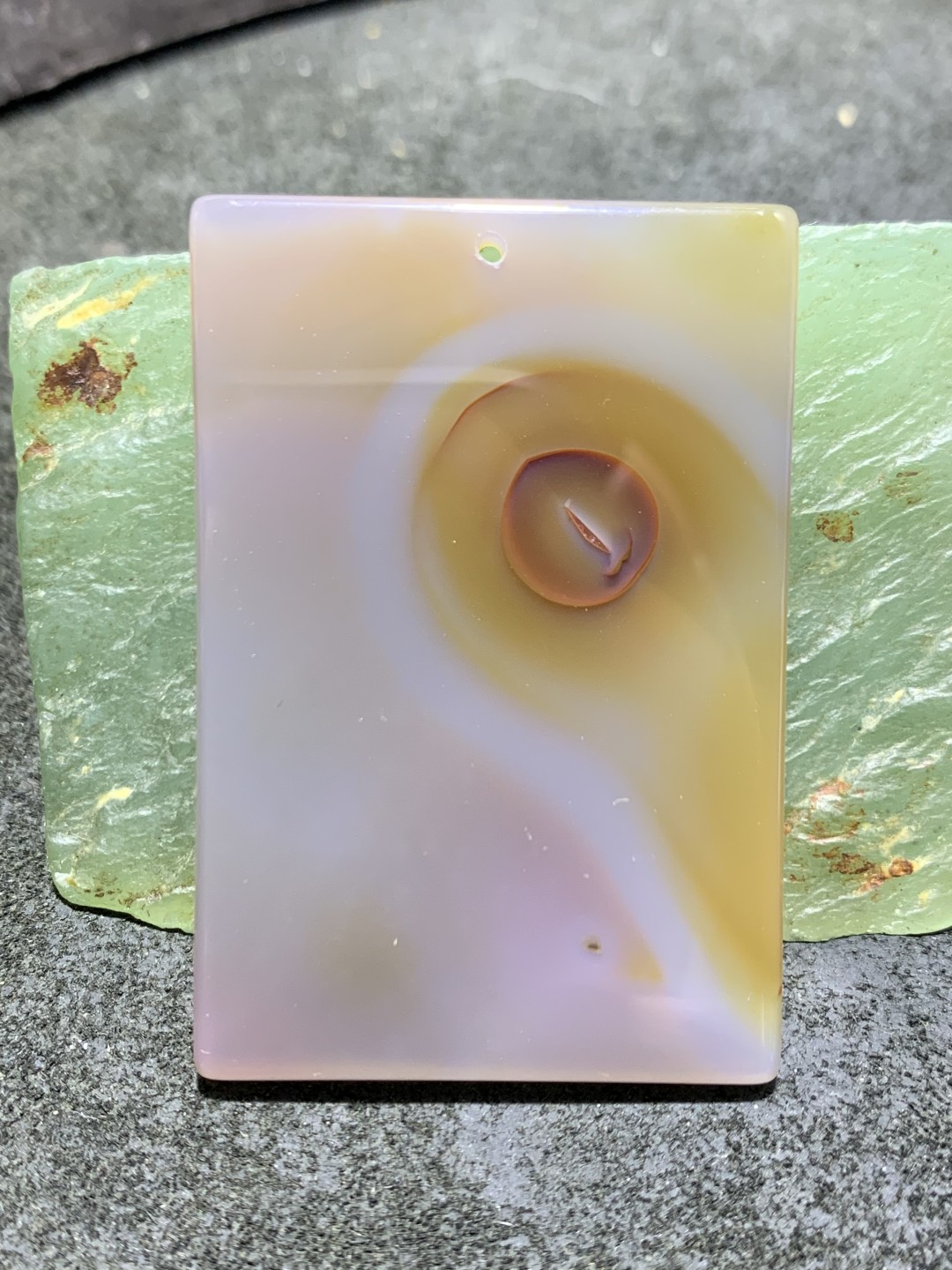 精美高玉化巴西玛瑙天眼牌子一个，