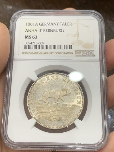 《竞宝斋》第126场-周日，周一 ，2场连拍（全场包邮） - NGC-MS62德国 1861年 泰勒 安哈特矿业泰勒小熊爬墙 银币  发行量最少的年份 流通充分 62即亚军分 这品种未流通品相难得一见