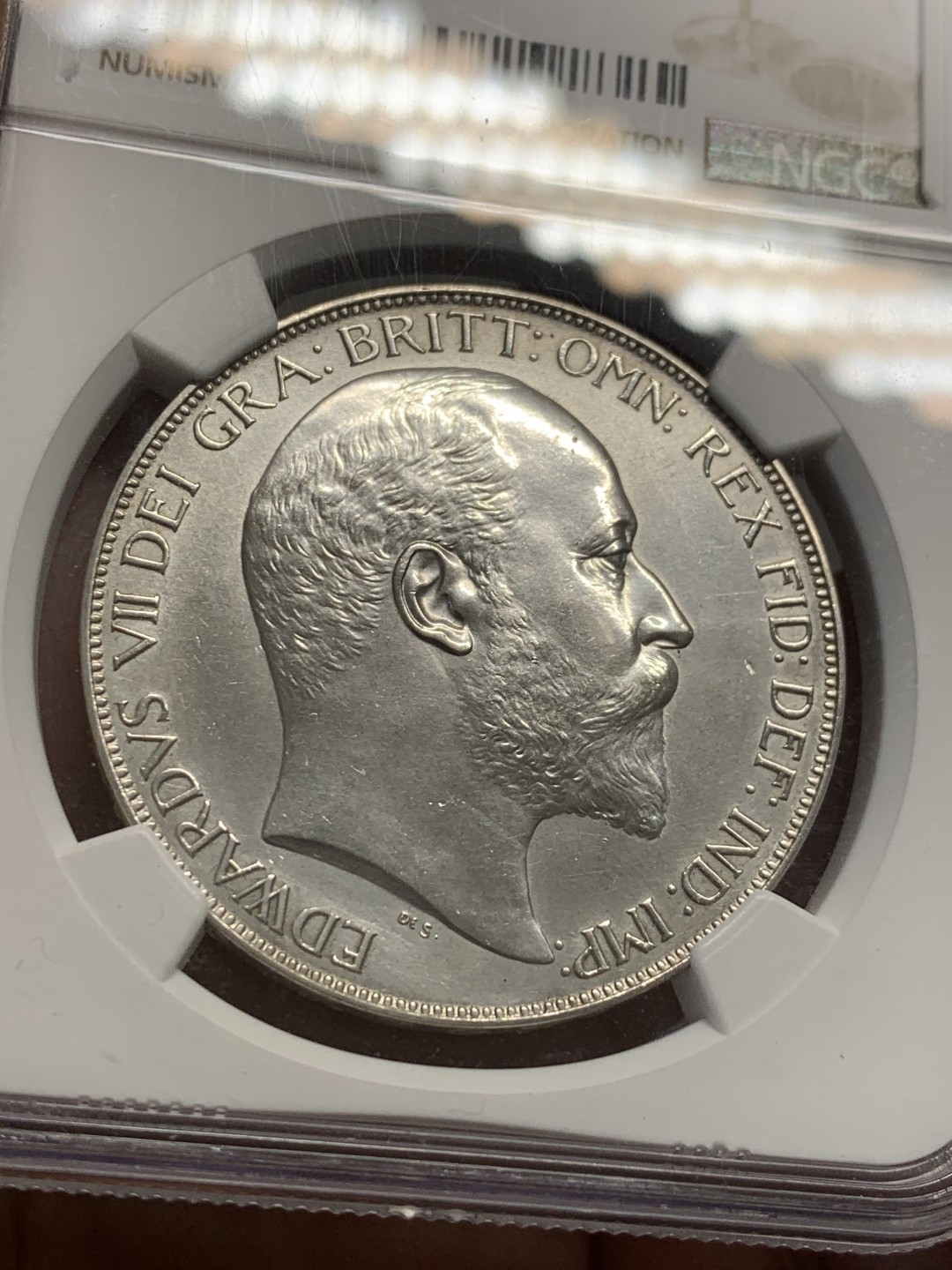 《竞宝斋》第126场-周日，周一 ，2场连拍（全场包邮） NGC-PR 1902年英国爱德华七世马剑克朗 轻微清洗痕迹，精制版头发清晰，性价比之选