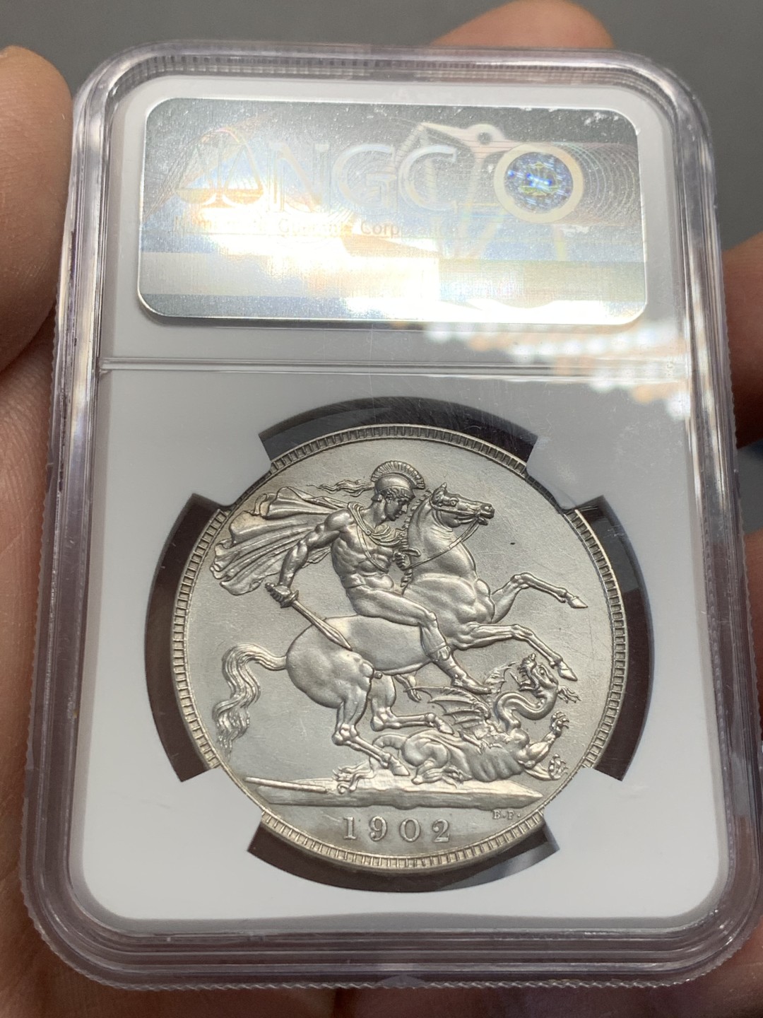 《竞宝斋》第126场-周日，周一 ，2场连拍（全场包邮） NGC-PR 1902年英国爱德华七世马剑克朗 轻微清洗痕迹，精制版头发清晰，性价比之选