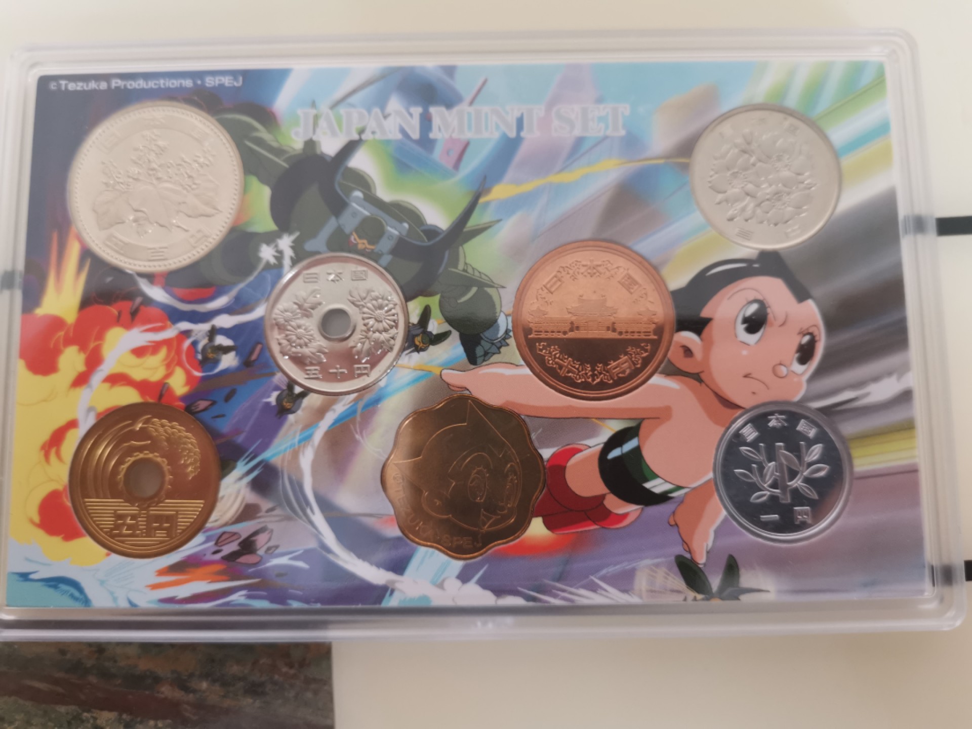 小岛钱币 第一拍  日本纪念币专场 满百包邮 2003年铁臂阿童木1—500円7枚带铁臂阿童木纪念章