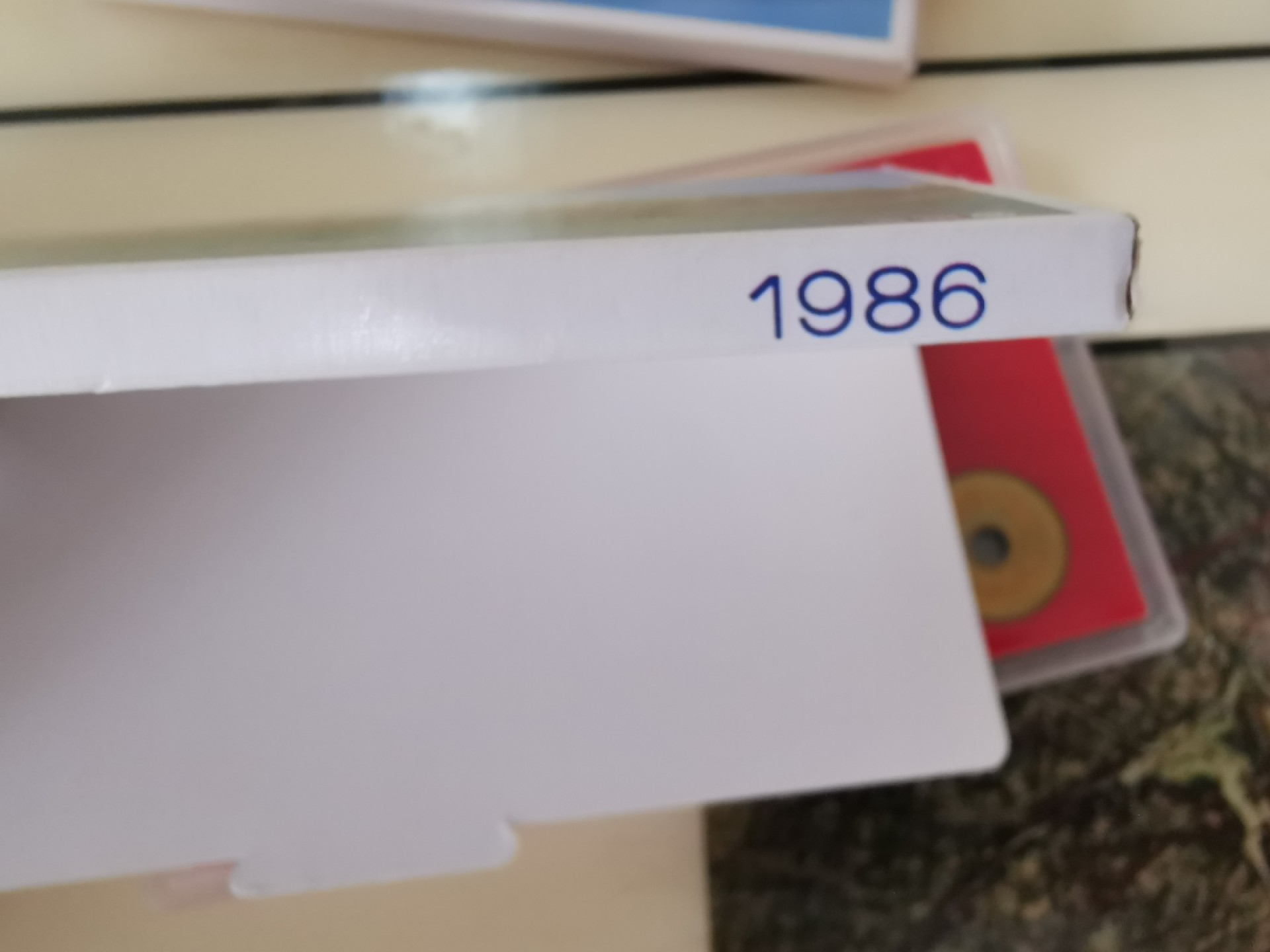 小岛钱币 第一拍  日本纪念币专场 满百包邮 日本纪念币 1986 年1—500円带虎年纪念章 7 枚 
