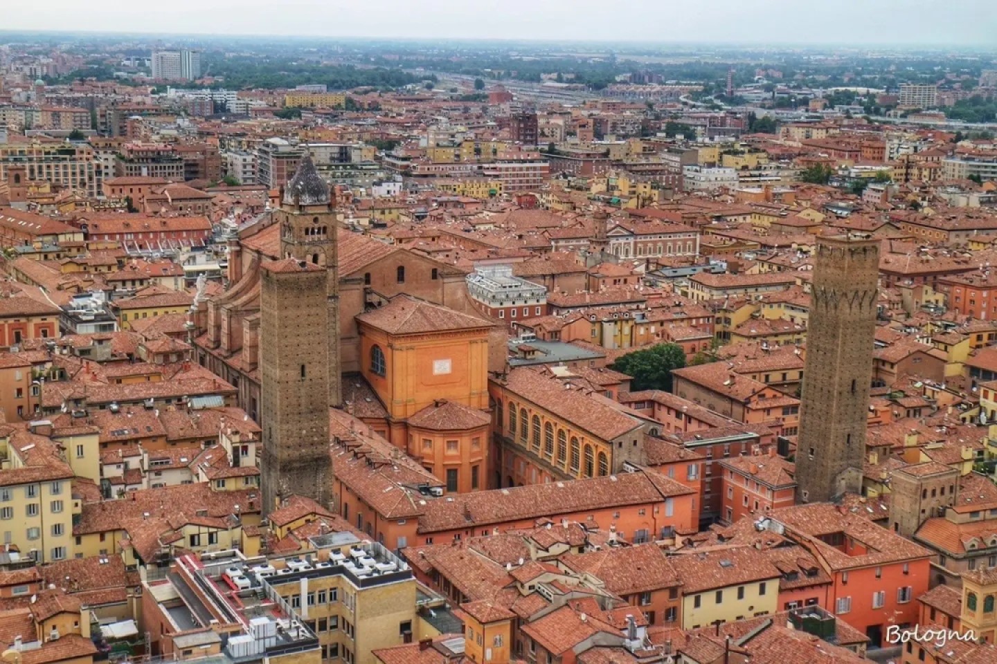 万国钱币拍卖第003期（圣诞精品特拍） 教宗国1857年庇护九世访问各省并召见城市女神形象大银章，背景是博洛尼亚市。43MM 34G边缘有轻微磕碰