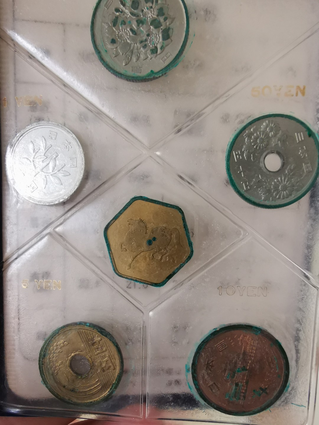 小岛钱币 第一拍  日本纪念币专场 满百包邮 日本纪念币 1978年1—100円带马年纪念章 6 枚 