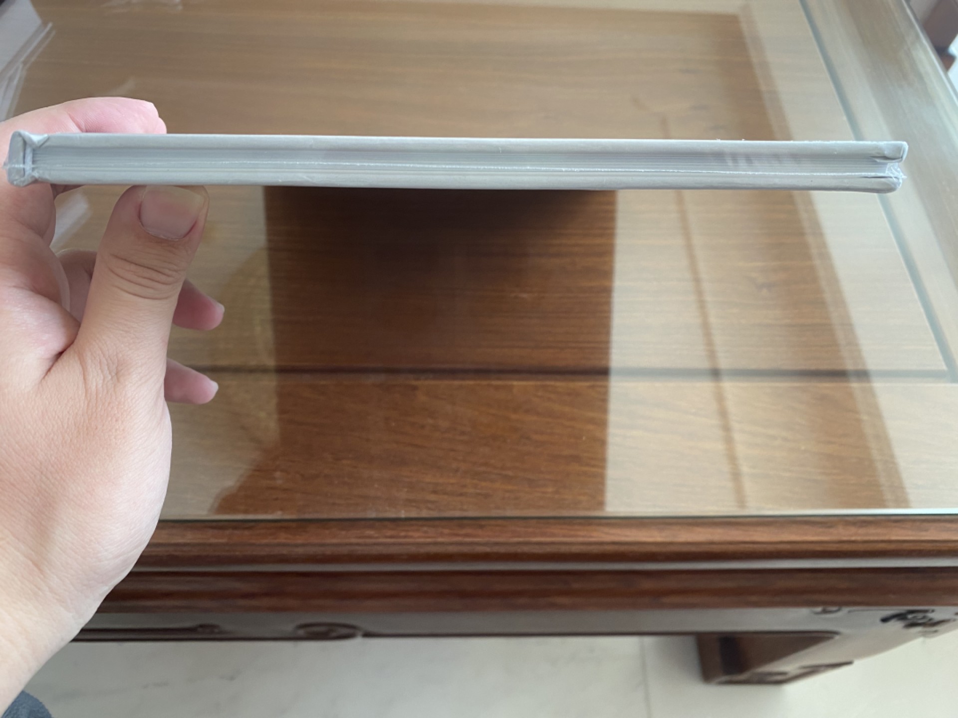 万国钱币拍卖第003期（圣诞精品特拍） 2022年12月四川德轩拍卖机制币目录，全膜未拆封，书籍较重，请注意运费到付问题。