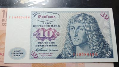 即日起至节前拍卖800以上全部本店贴钱发顺丰避免严重延误【世界钱币收藏】精选微拍第52期 暨2022年第九期 含部分经典高分评级币 1960年初版10马克 全新绝品尾号43