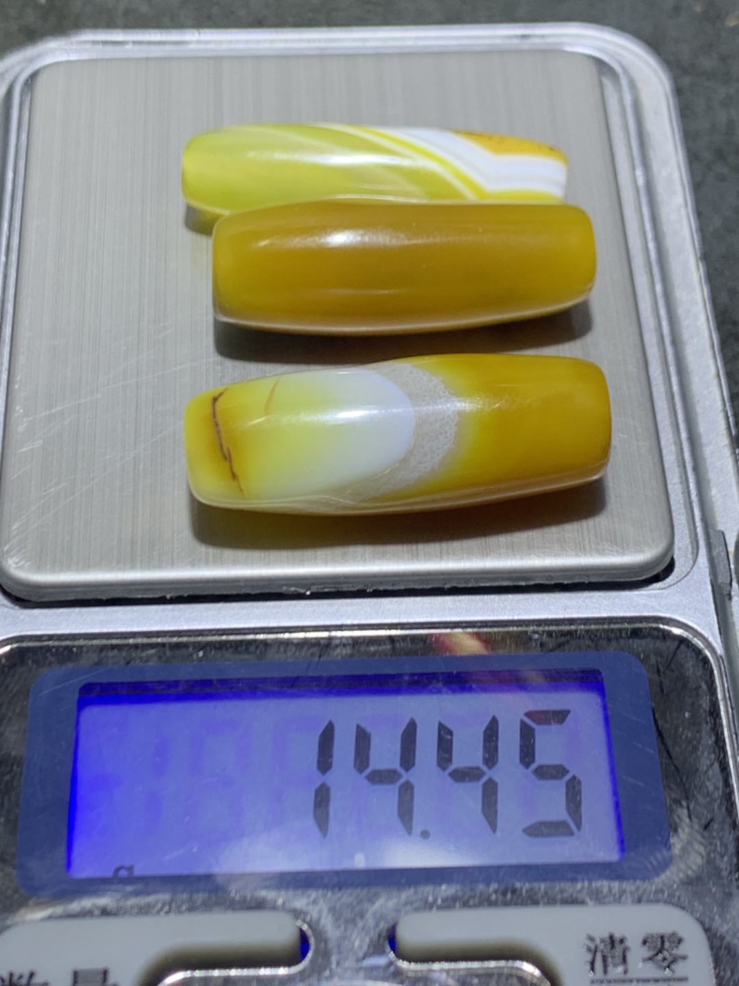 高玉化鸡油黄玛瑙通货桶珠3个，