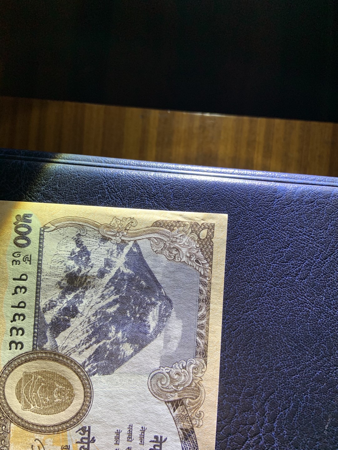 收藏联盟Quantum Auction 第221期拍卖 （已更新） 尼泊尔2016年500卢比 品相UNC 边缘有触碰痕