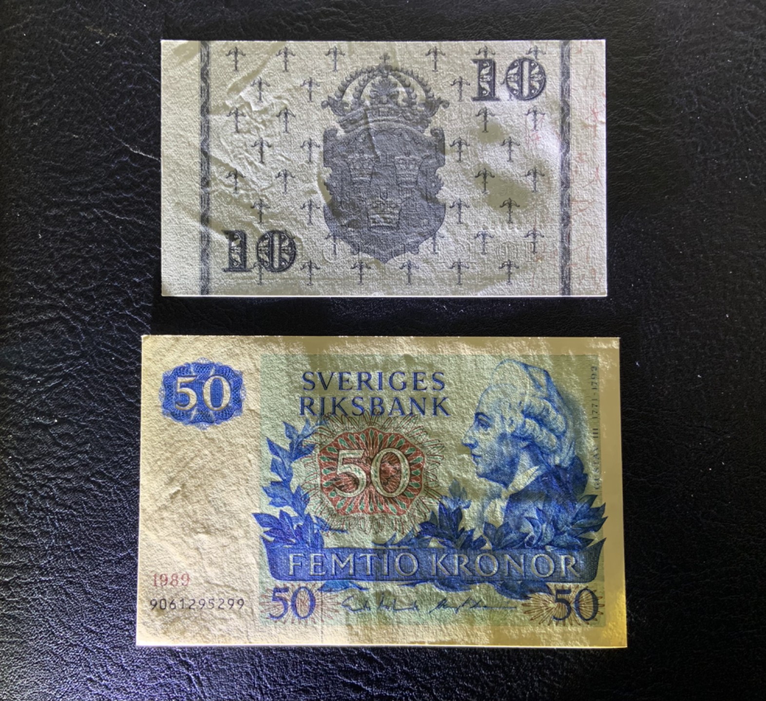收藏联盟Quantum Auction 第221期拍卖 （已更新） 瑞典1960年10克朗和1989年50克朗 品相全新UNC 50为AU