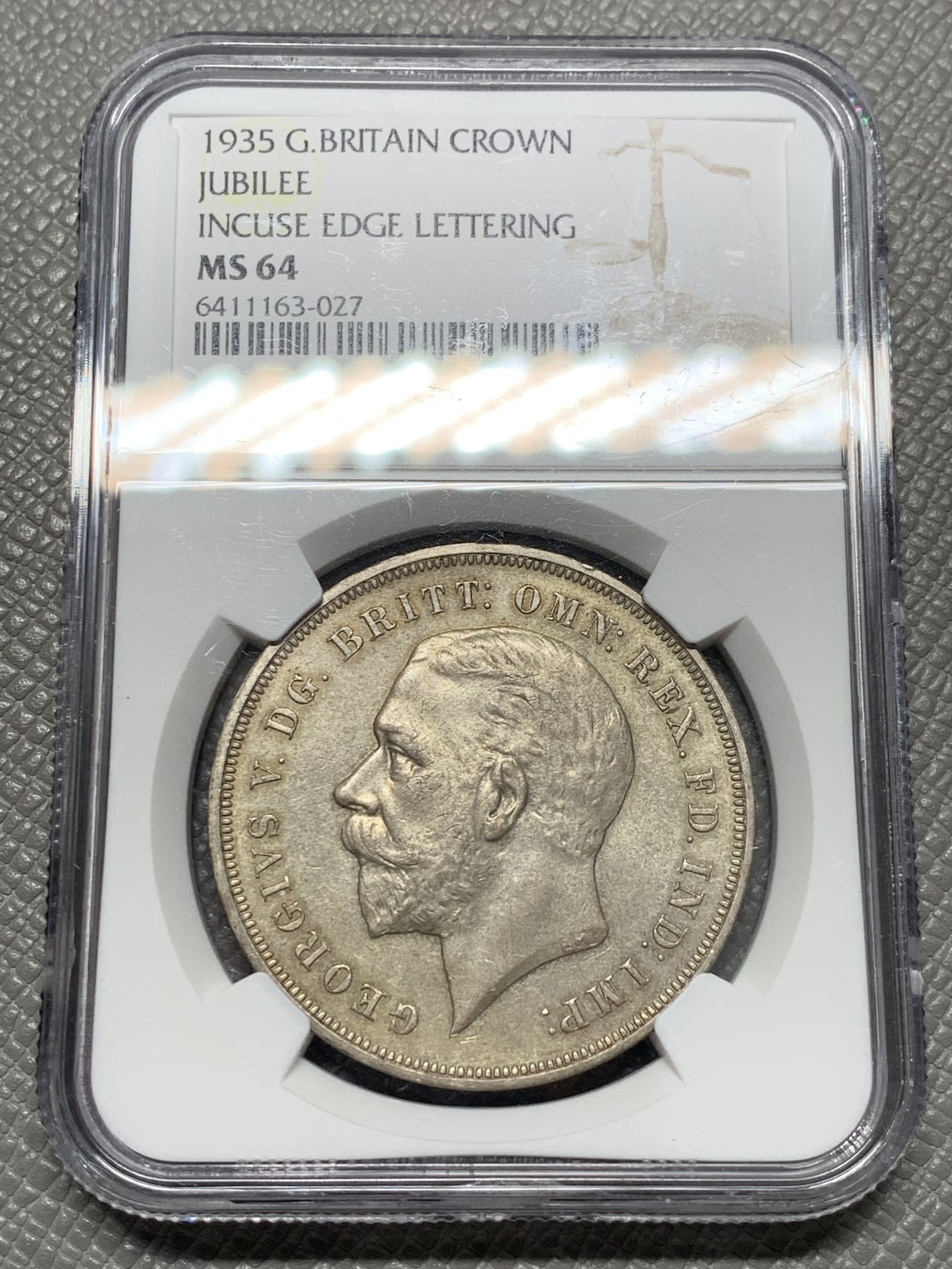 《竞宝斋》第128场-周日，周一 ，2场连拍（全场包邮） NGC-MS64 英国 1935年 1克朗 乔五木马剑银币 原味无洗 英系必备品种